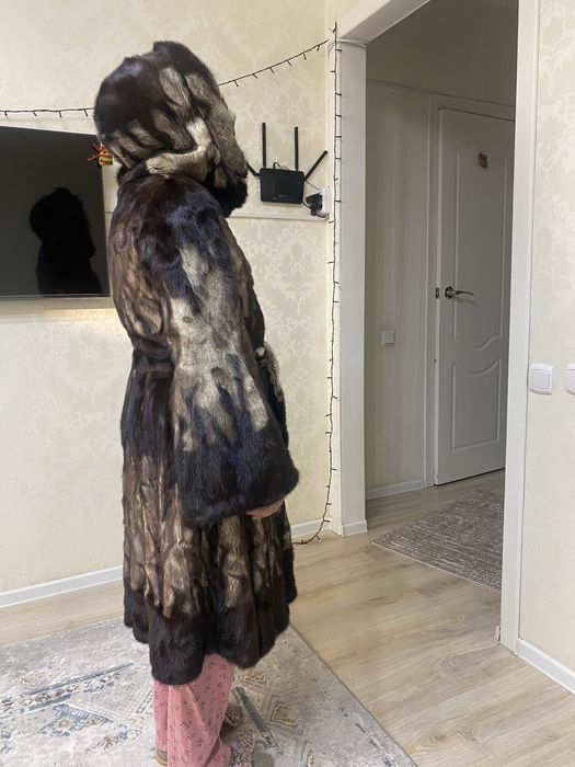 Норковая шуба с капюшоном
