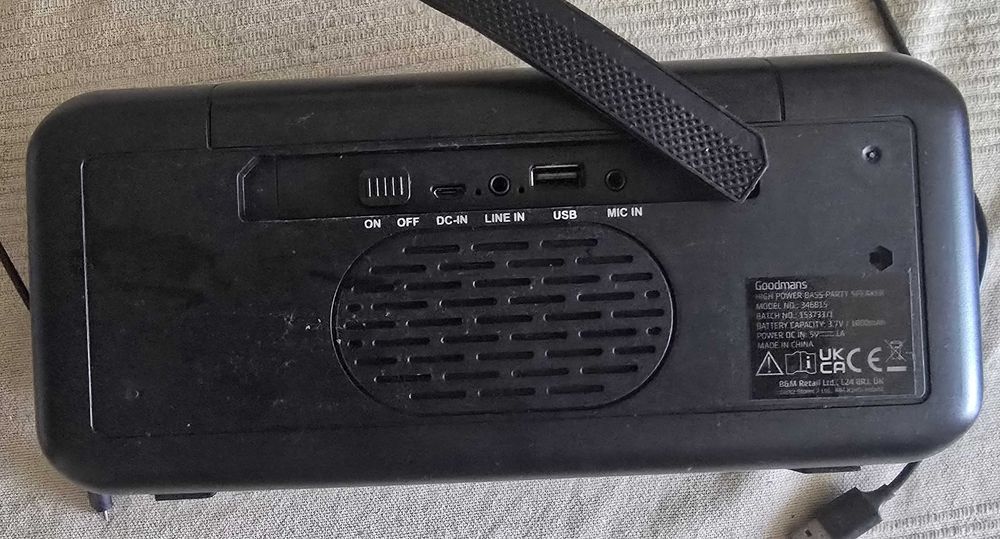 Мощна парти тонколона Goodmans, 60W,  с батерия, USB playback, 3,5 мм порт. Цена - 15 евро