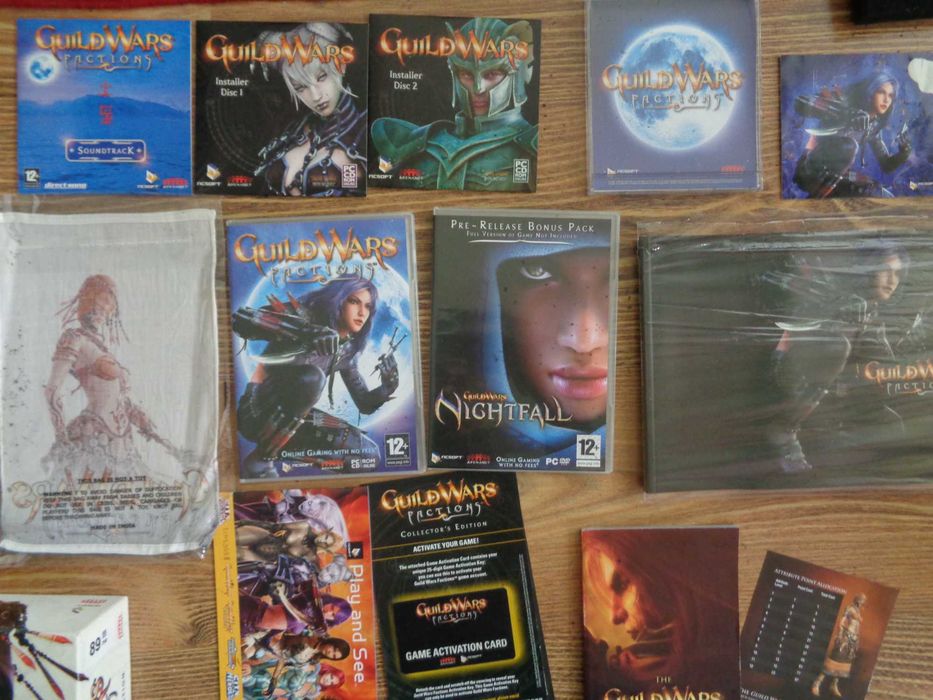 Продавам  колекционерско издание на MMORPG игра Guild Wars Factions