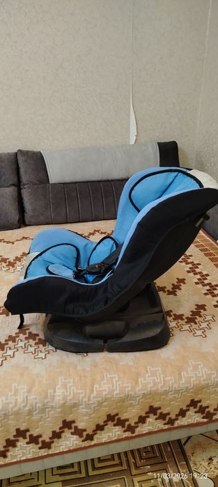 Автокресло в машину.