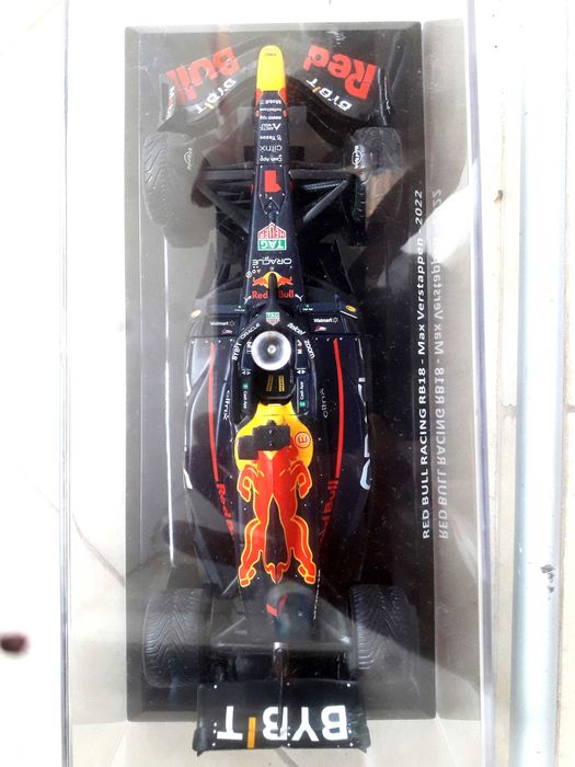 Макет , модел , Формула 1 RED BULL F1 RB18 2022 MAX VERSTAPPEN 1 24