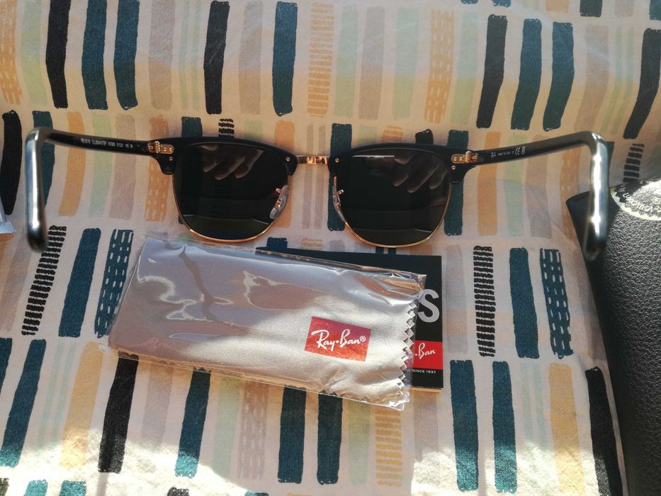 Ochelari de soare unisex Clubmaster Ray-Ban RB3016 W0365 Marime M 51mm
