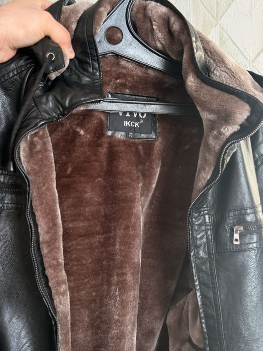 Продам куртку зимнюю