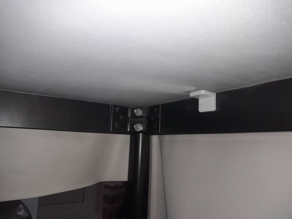 Продам кухонный стол