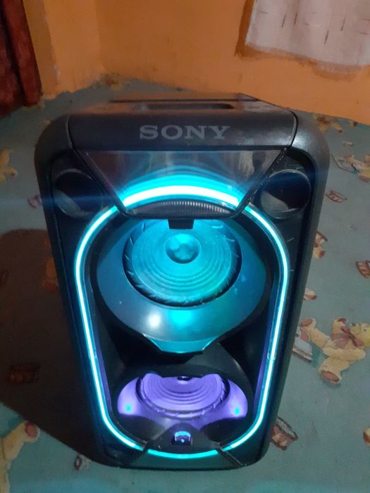 Boxa sony funcțională
