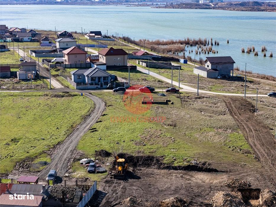 Teren Intravilan 2380 mp Langa Lac, Corbu