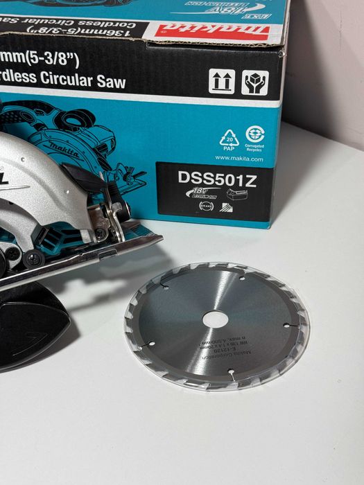 Makita DSS501Z - Fierastrau circular 136x20 mm