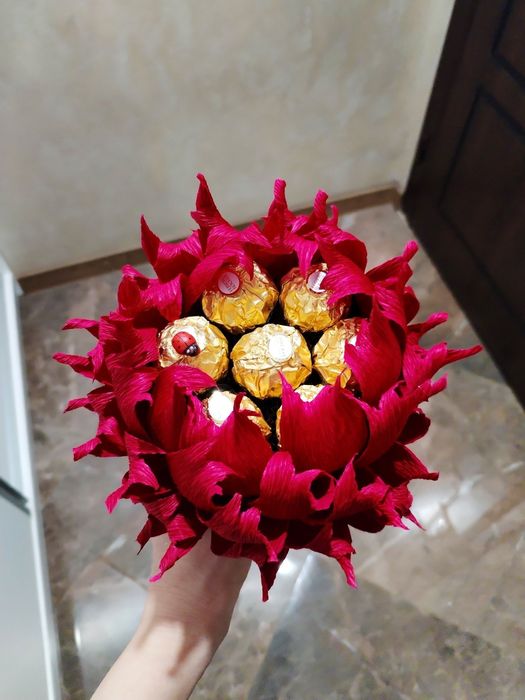 Ръчно изработен бонбонен букет