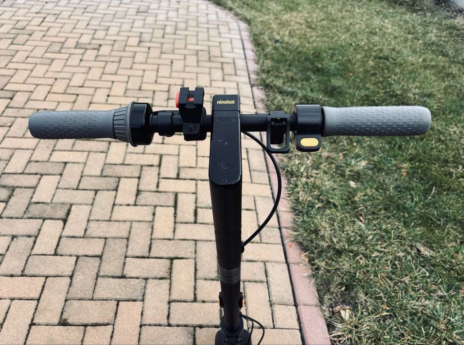 Електрическа тротинетка Ninbot Kickscooter G30E|| MAX