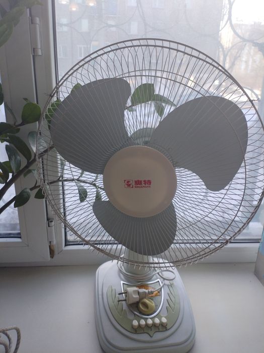 Продам вентилятор б/у, лопость железная