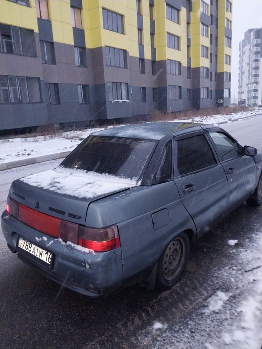 Продам машину 600