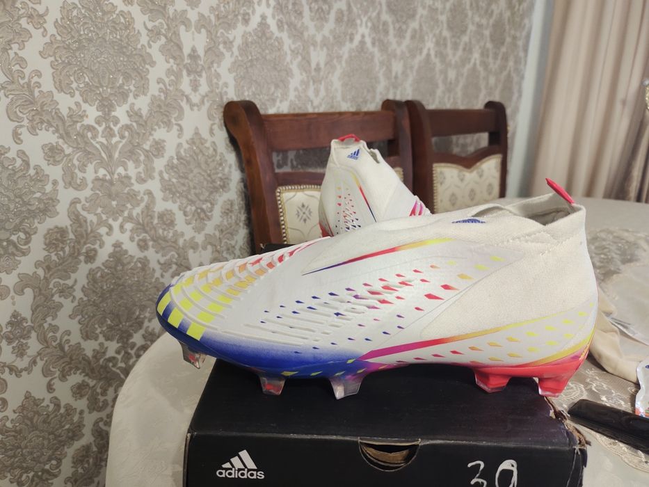 Бутсы predator edge