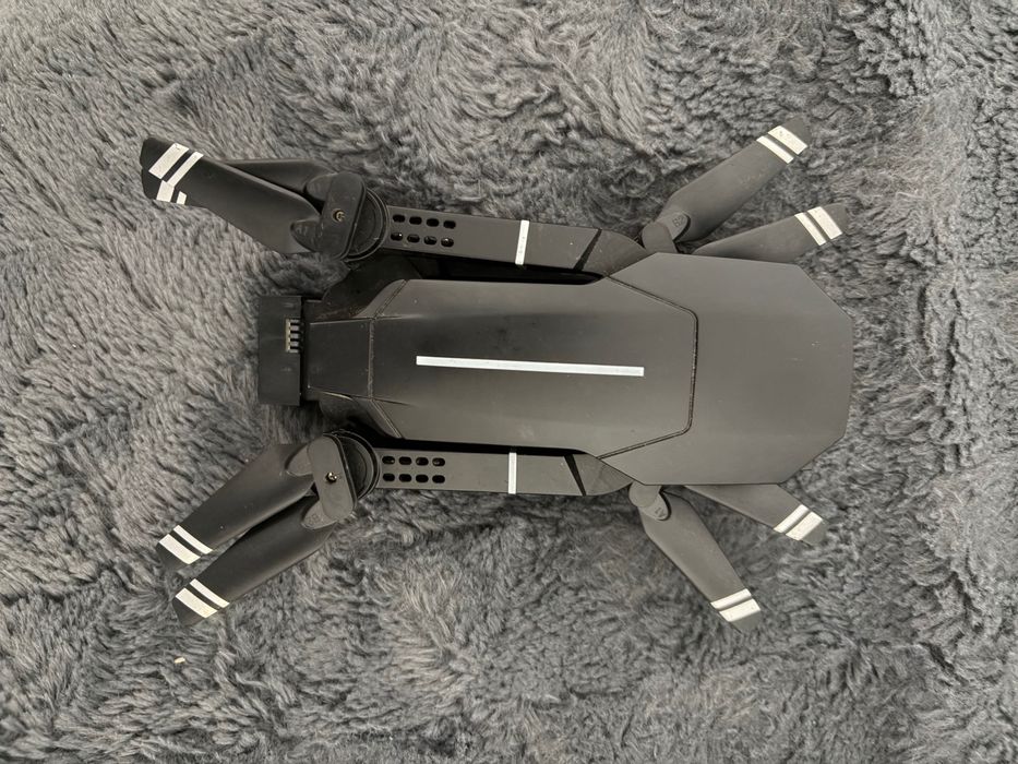 Drona Sky Racer F98 HD Camera