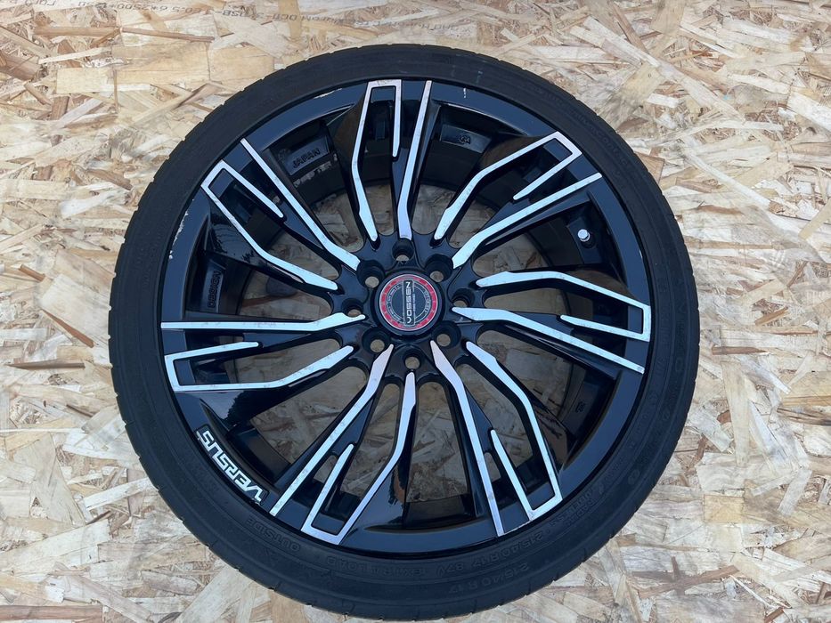 Vossen Versus R17