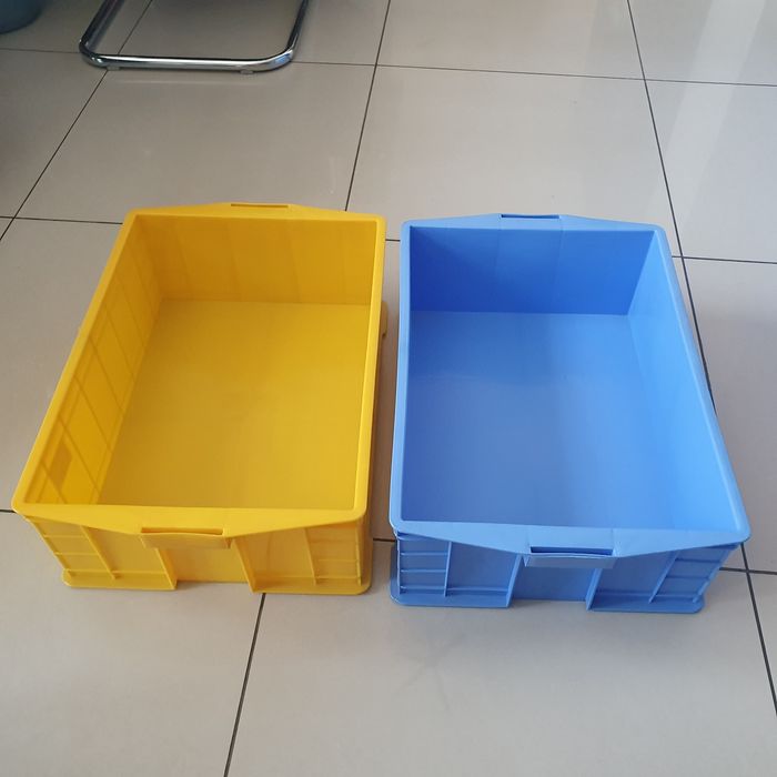 Yashik xar xil turdagi mahsulotlar uchun