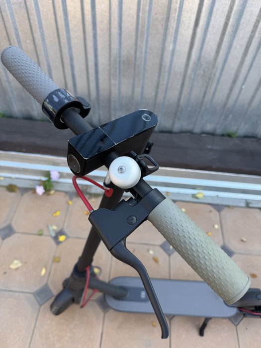 Самокат Xiaomi Mijia M365