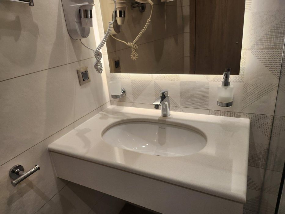 Дава се под наем Двустаен апартамент в Пловдив, Младежки Хълм - 62 кв.м за 650 € - Снимка #12