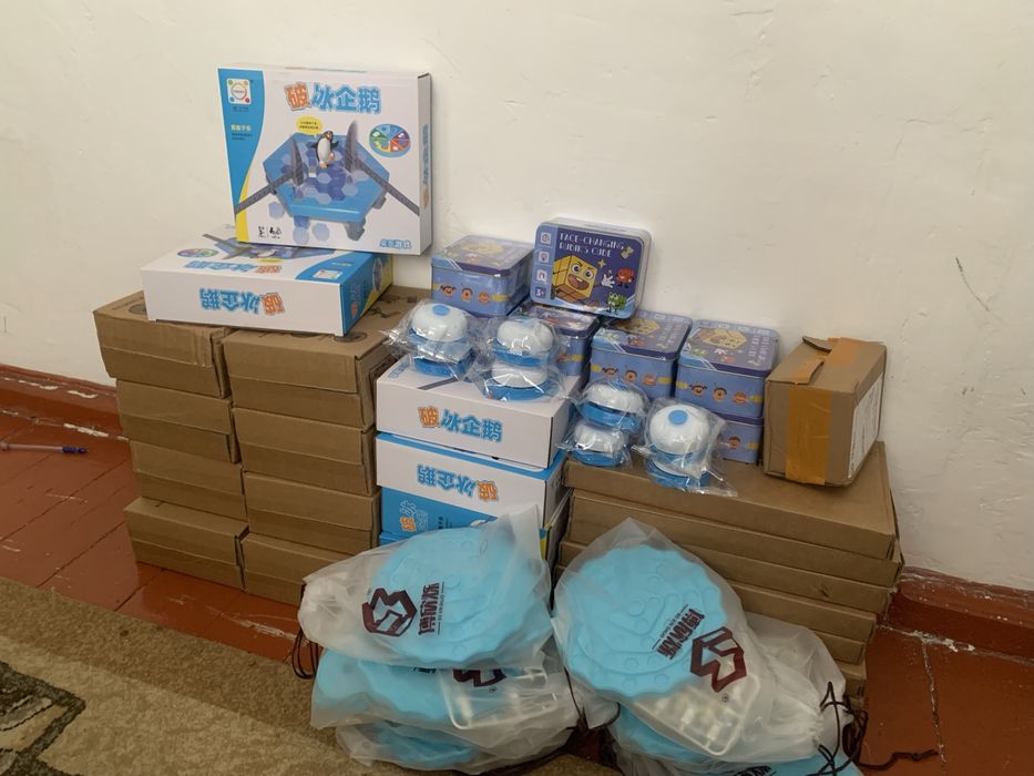 Ойыншықтар сатылады