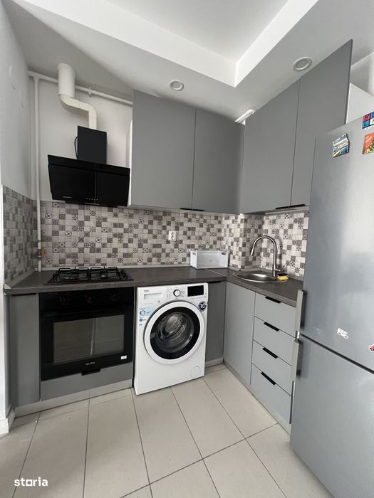 Apartament 2 camere de închiriat