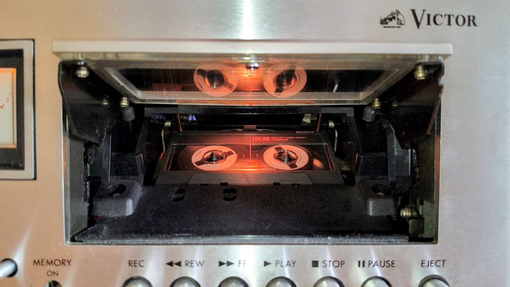 Кассетная дека Victor KD-970SA