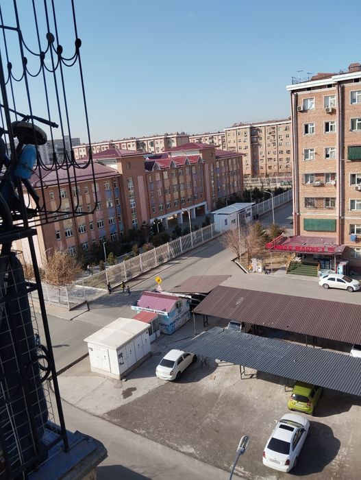 Sergili 5a 3 xonali kv sotaman