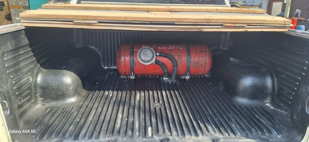 Продаётся крепкий и выносливый пикап