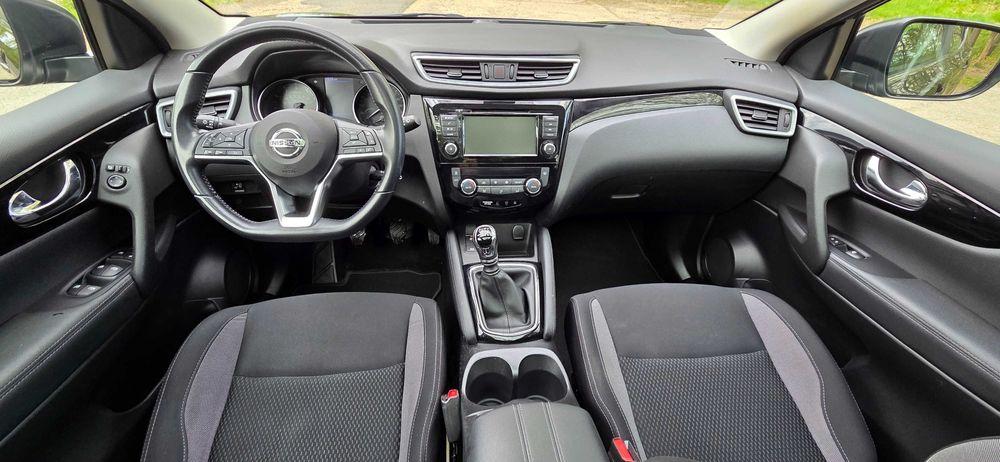 Nissan Quashqai-1.3 TCe, *4x2*
