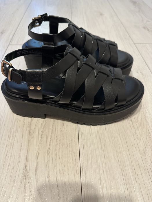 Sandale Next de piele noi