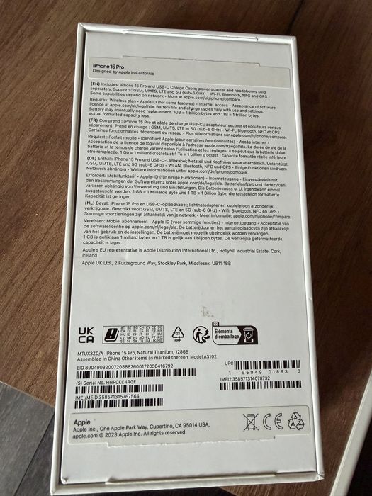 iPhone 15 pro natural titanium 128gb