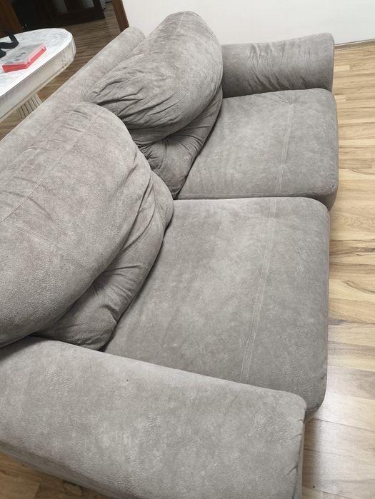 Продается диван.