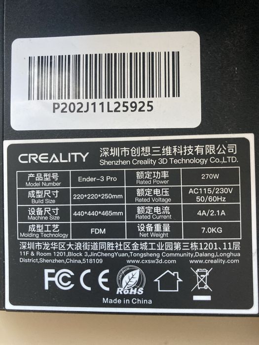 Imprimanta 3D Creality Ender 3  Pro cu diverse accesorii