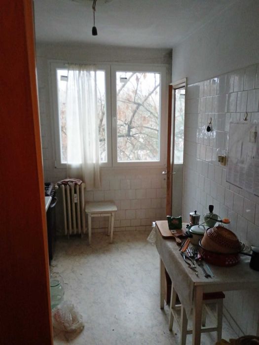 Apartament 3 camere decomandat Drumul Taberei