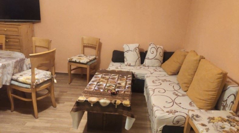 Дава се под наем Тристаен апартамент в София, Левски В - 90 кв.м за 647.19 € - Снимка #1