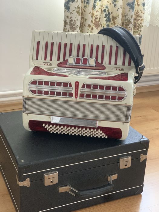 Vand acordeon italian