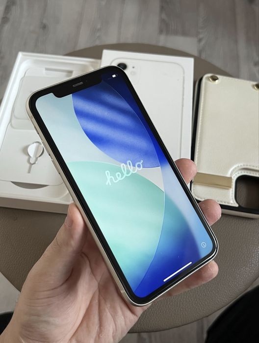 IPhone 11 128GB. White. В идеальном состоянии