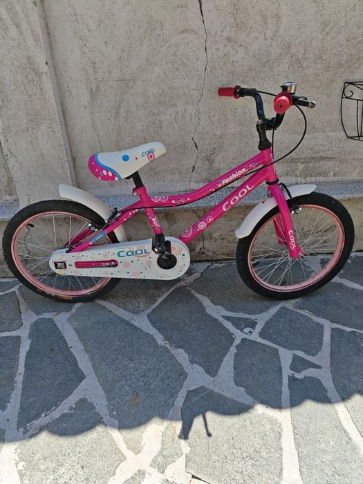 Bicicleta pt fete 7-11ani