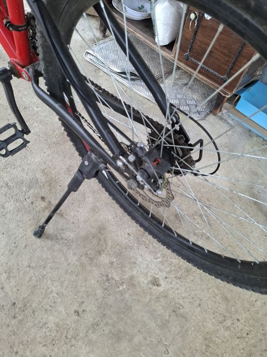 Bicicleta frâne pe disc