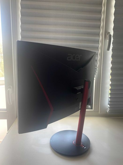 Монитор Acer Nitro XZ272UP изогнутый