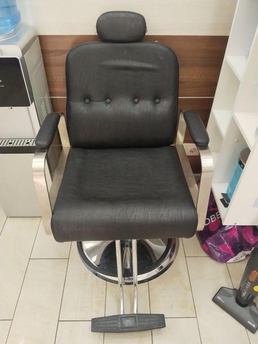 Столы для парикмахерских