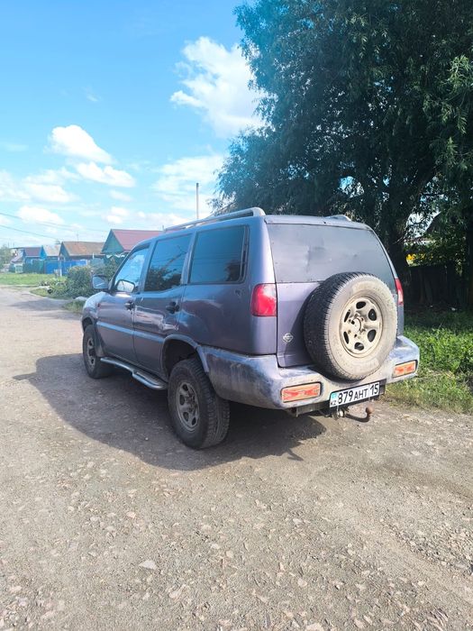 Продам внедорожник