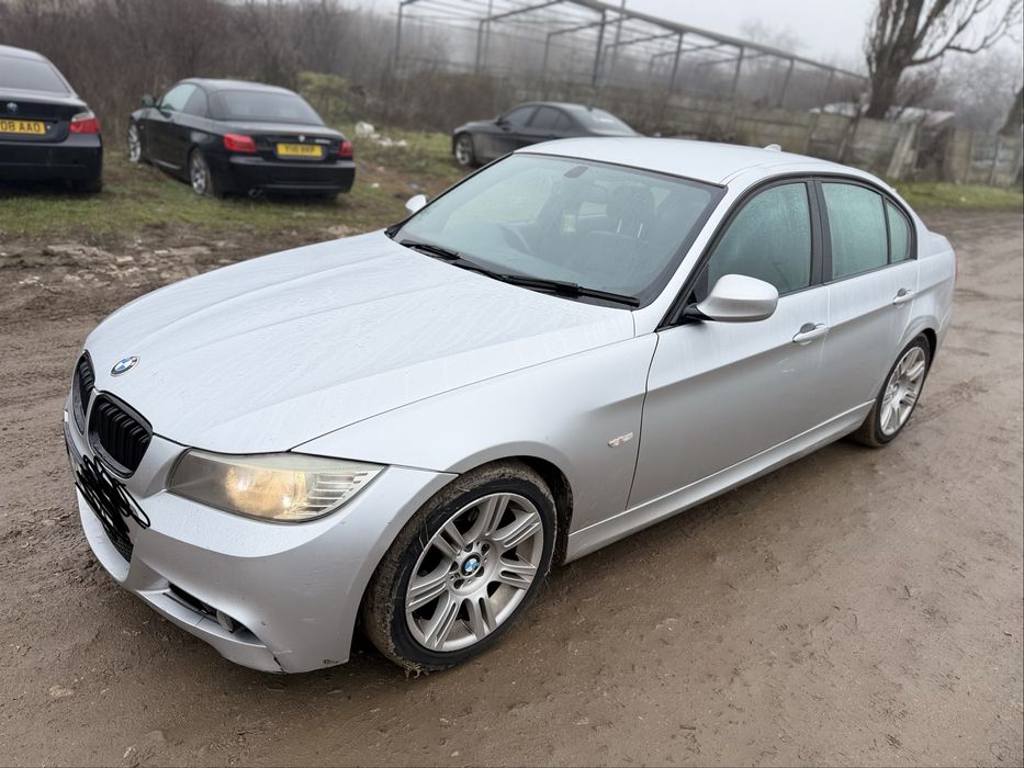 Bara fata m pachet bmw e90 e91 facelift lci praguri m pachet bmw e90