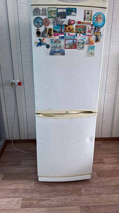 Продам холодильник LG бу рабочий