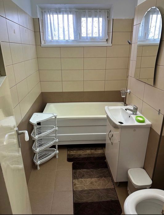Închiriere apartament 2 camere ptr STUDENȚI /Te  insorit la 5 min de AFI