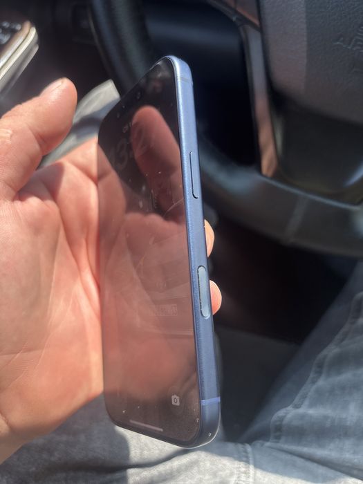 Iphone 17 pro продам срочно новый