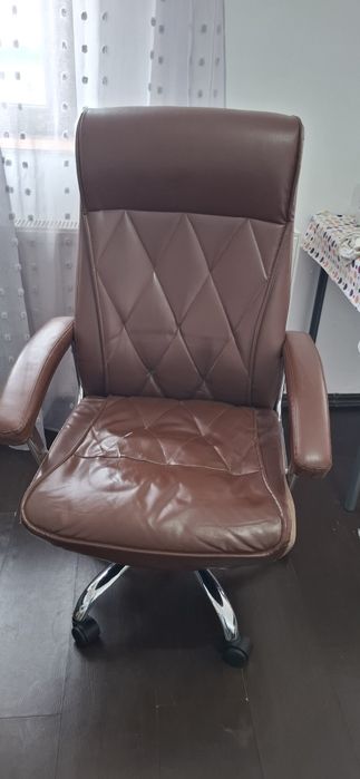 Scaun birou piele ecologică maro