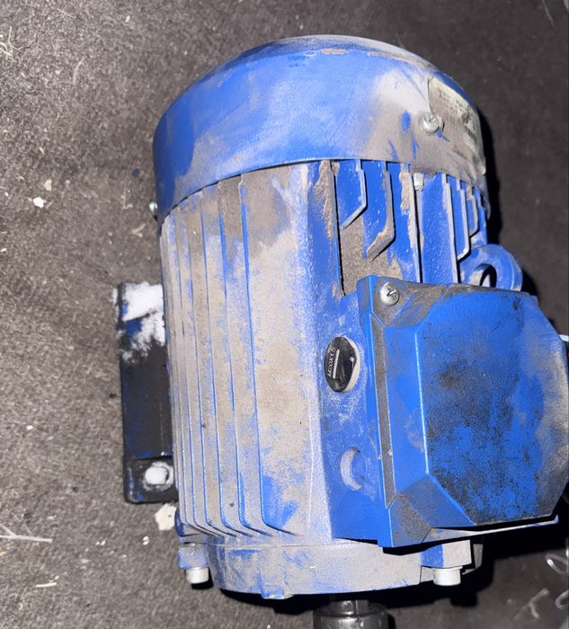 Двигатель Асинхронный