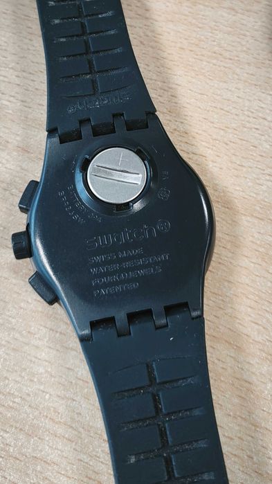 Swatch  SUSB402 часовник