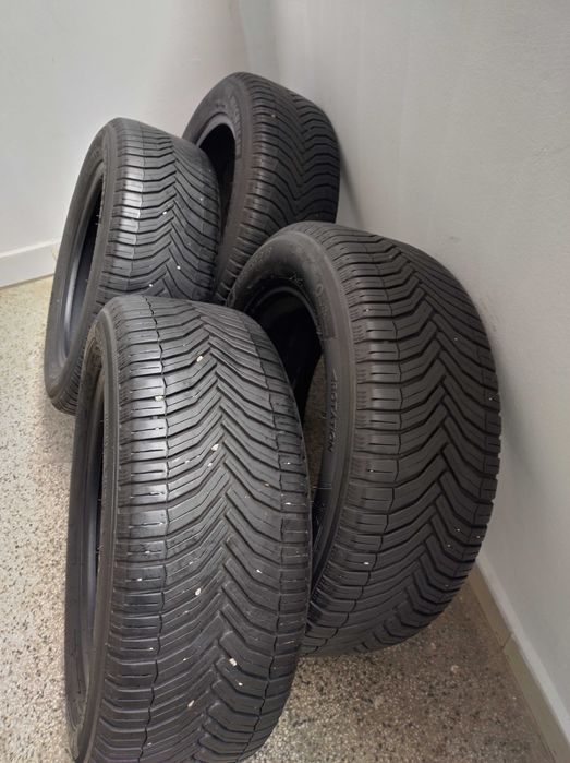 Продавам всесезонни гуми Мишелин 205/55/16