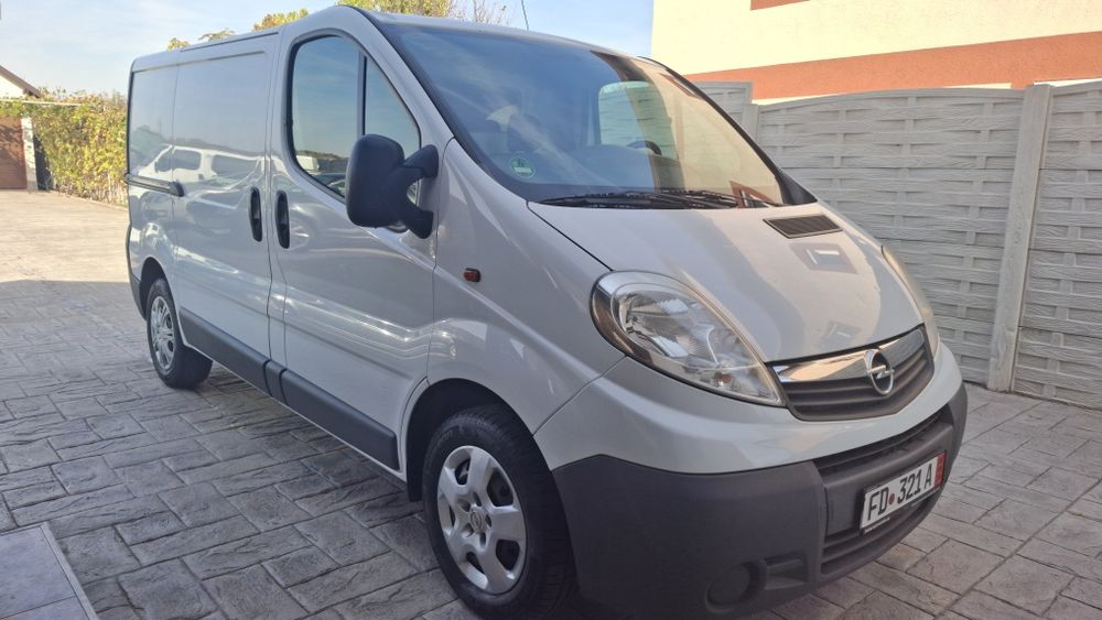 OPEL Vivaro 2014 — imagine 2