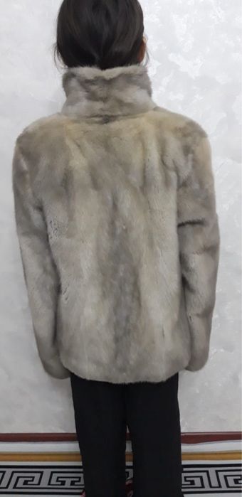 Шуба норковая продается 44р